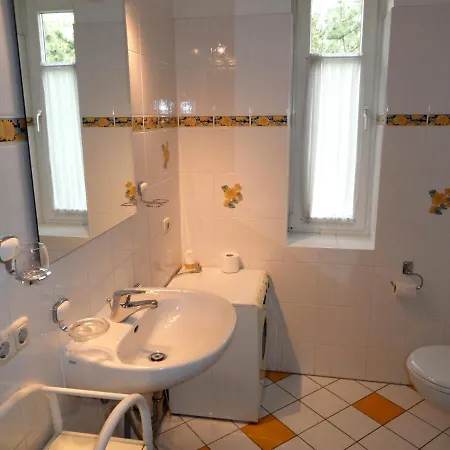 Ferienwohnungen Direkt Am Schmollensee Heringsdorf  Exterior photo